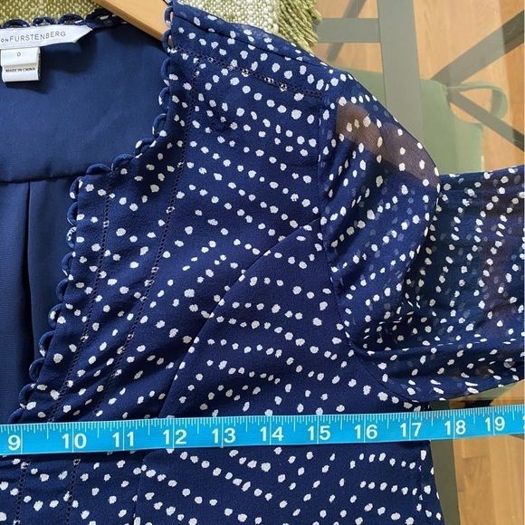 Diane Von Furstenberg Aria Printed Silk Blue White Dot Long Sleeve Tunic Dress - Picture 12 of 16